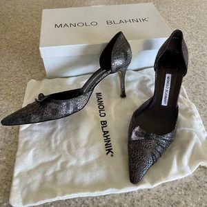 MANOLO BLAHNIK DRESSY SHOES. 38.5
